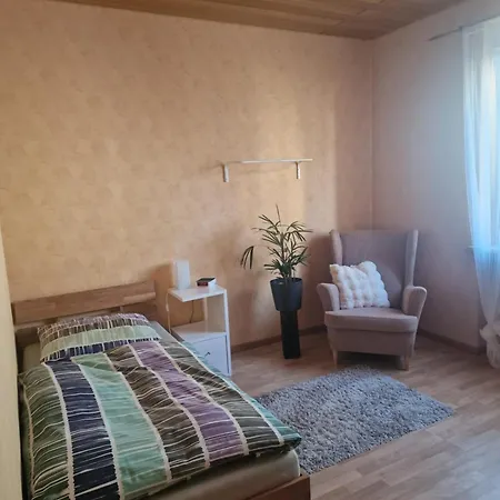 Ferienwohnung フレールスハイム・アム・マイン